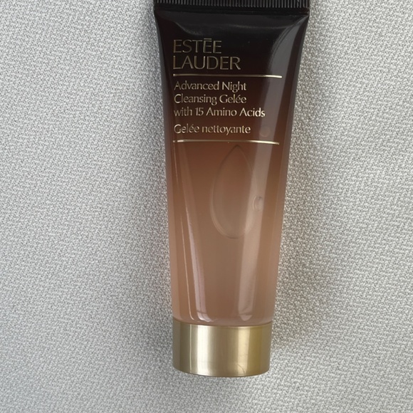 Bundle of Estée Lauder makeup remover lotion & gelee cleanser, brand new - Picture 4 of 13